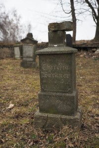 14 Hřbitov v zaniklé vsi Skoky Mariastock   